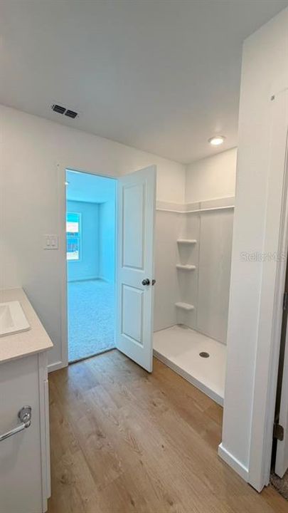 En Renta: $2,350 (3 camas, 2 baños, 1378 Pies cuadrados)