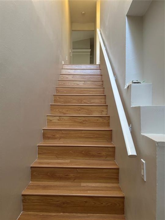 For Rent: $1,975 (2 beds, 2 baths, 1174 Square Feet)