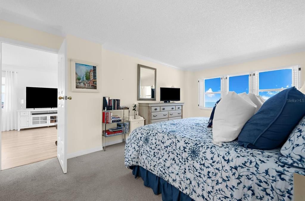 En Venta: $825,000 (2 camas, 2 baños, 1266 Pies cuadrados)