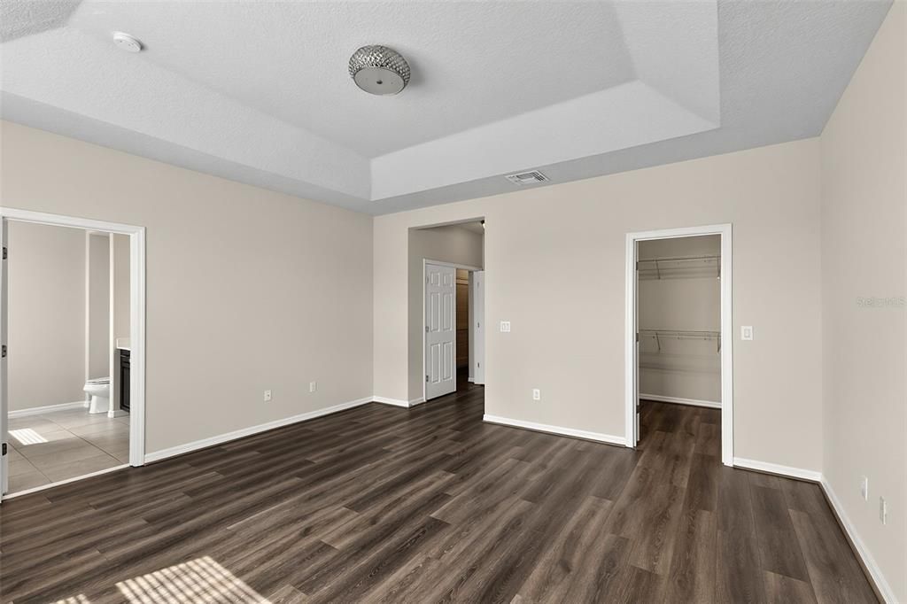 На продажу: $549,900 (5 спален, 4 ванн, 3040 Квадратных фут)