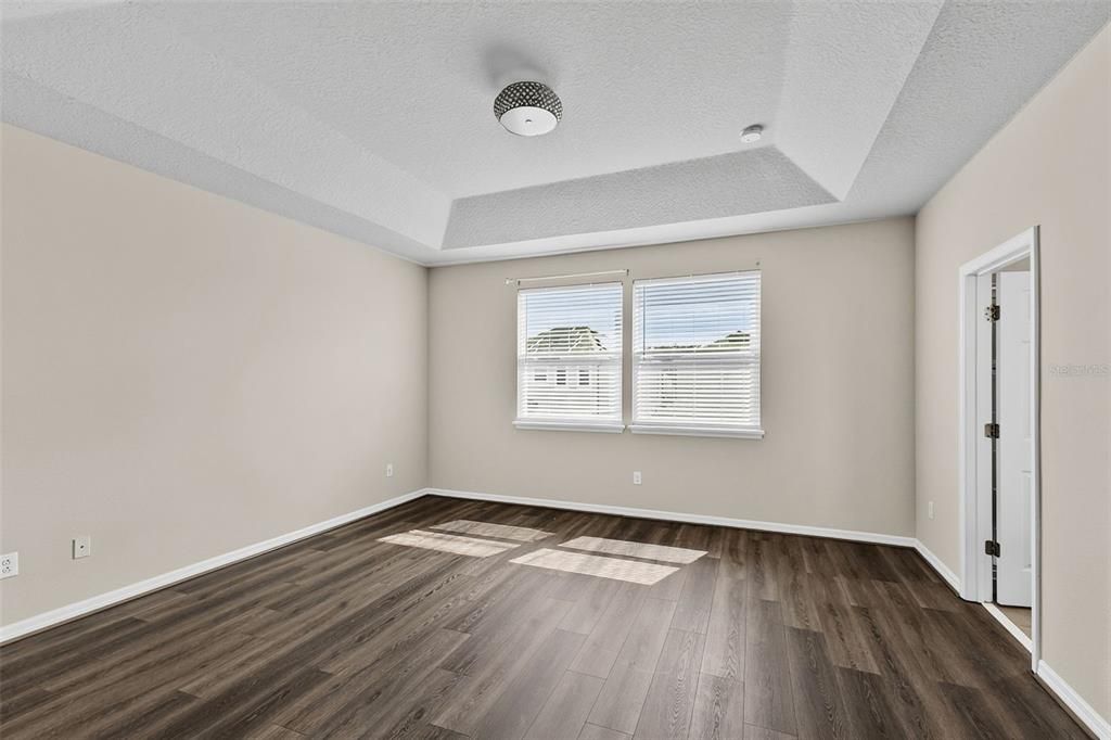 На продажу: $549,900 (5 спален, 4 ванн, 3040 Квадратных фут)