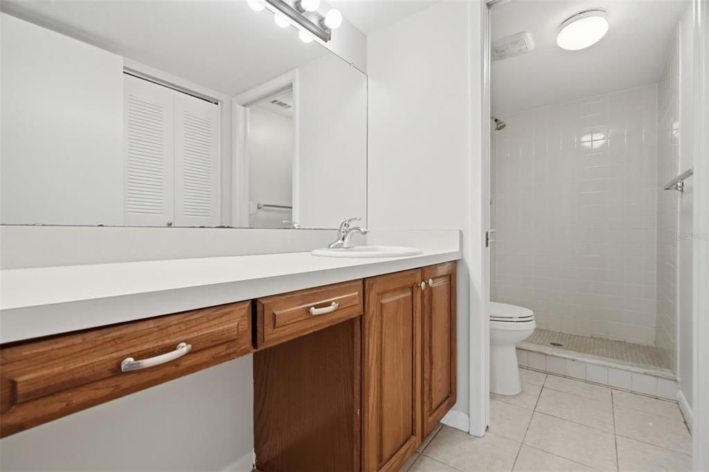 En Venta: $144,900 (2 camas, 2 baños, 1030 Pies cuadrados)