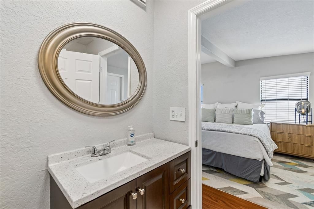 В аренду: $2,950 (3 спален, 2 ванн, 1228 Квадратных фут)