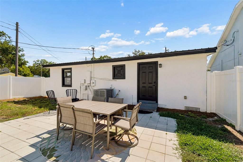 В аренду: $2,950 (3 спален, 2 ванн, 1228 Квадратных фут)