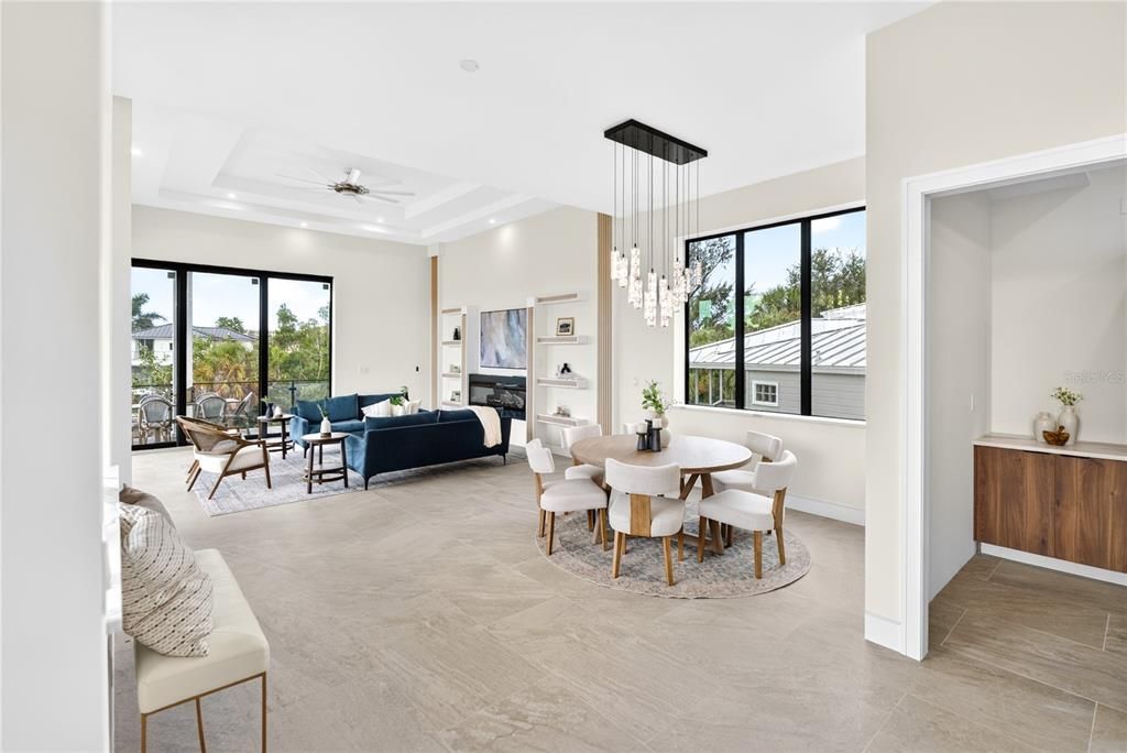 For Sale: $5,690,000 (5 beds, 5 baths, 4195 Square Feet)