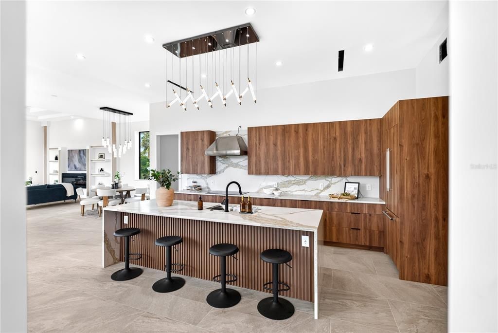 En Venta: $5,690,000 (5 camas, 5 baños, 4195 Pies cuadrados)