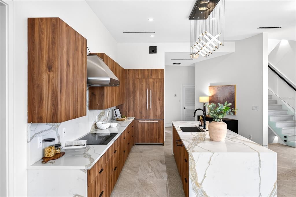 En Venta: $5,690,000 (5 camas, 5 baños, 4195 Pies cuadrados)