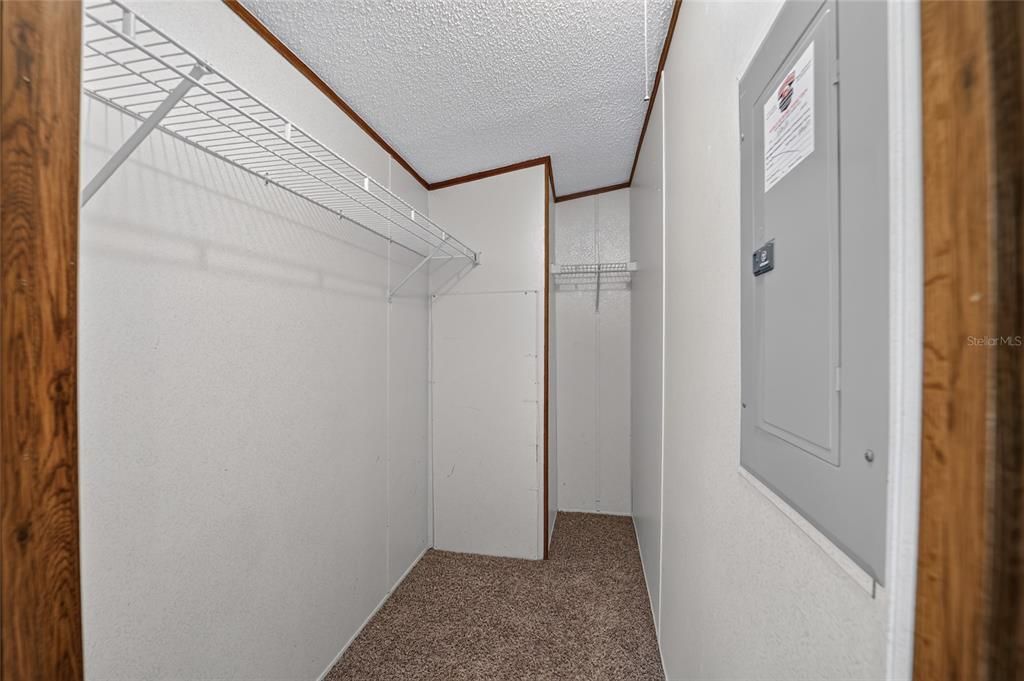 En Venta: $135,000 (3 camas, 2 baños, 1216 Pies cuadrados)