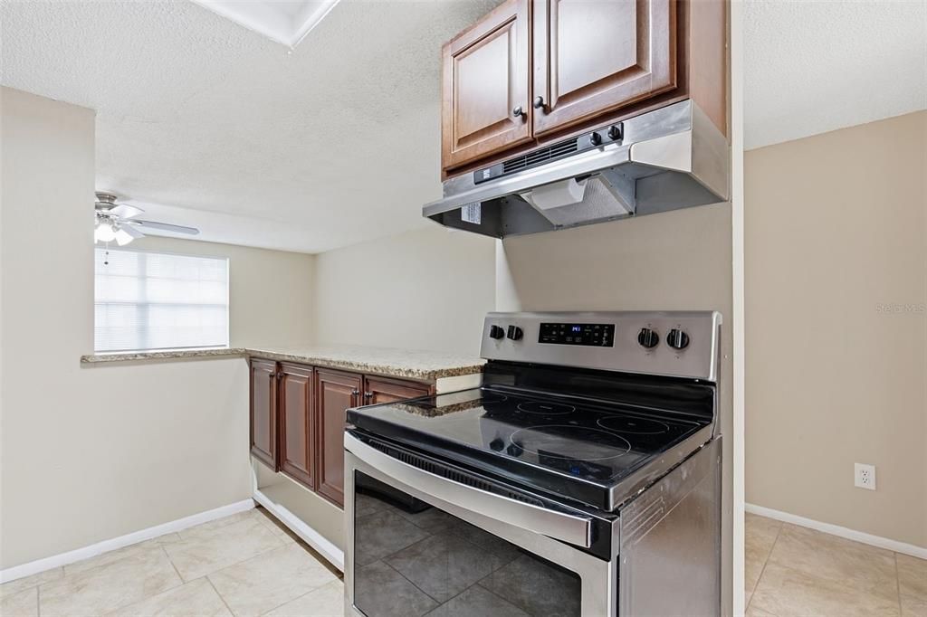 На продажу: $179,900 (3 спален, 2 ванн, 1224 Квадратных фут)