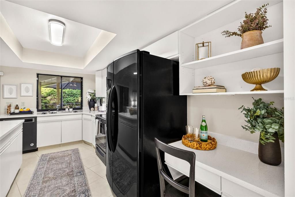 En Venta: $540,000 (4 camas, 2 baños, 2220 Pies cuadrados)