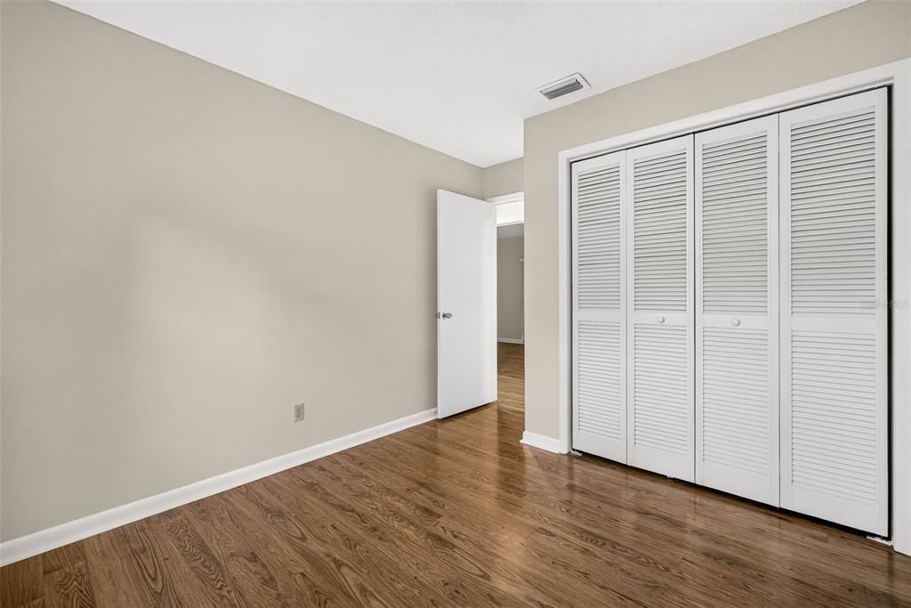 En Venta: $540,000 (4 camas, 2 baños, 2220 Pies cuadrados)
