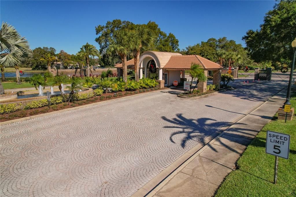 En Venta: $500,000 (3 camas, 2 baños, 1953 Pies cuadrados)