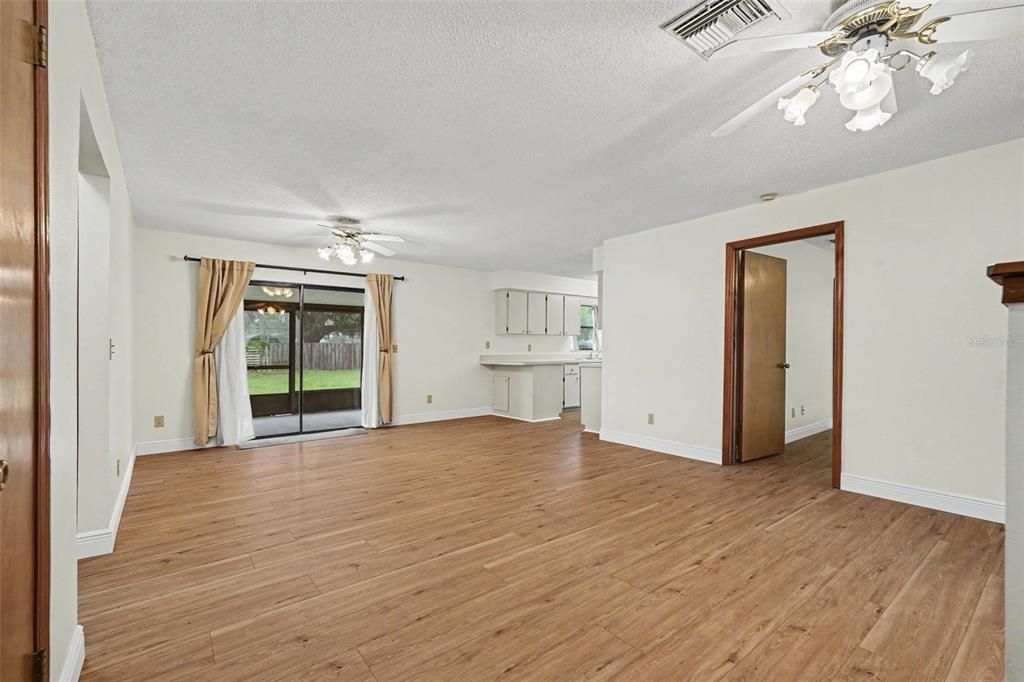 En Venta: $239,000 (3 camas, 2 baños, 1508 Pies cuadrados)
