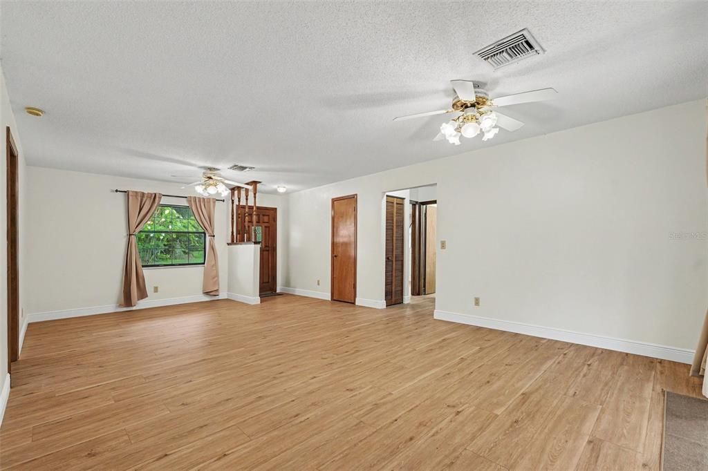 En Venta: $239,000 (3 camas, 2 baños, 1508 Pies cuadrados)