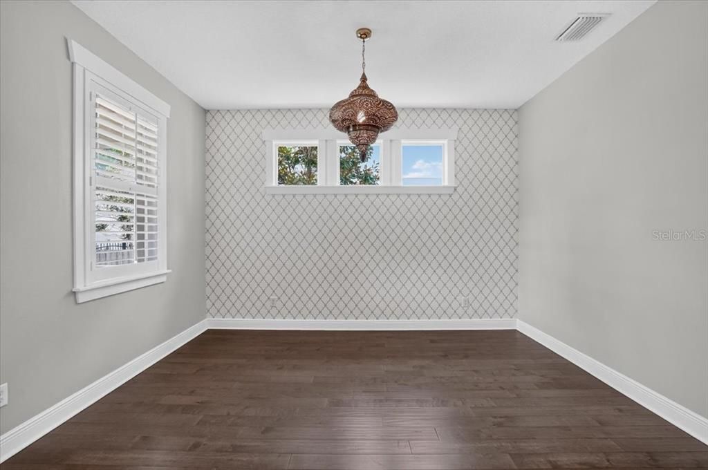 For Sale: $1,399,000 (4 beds, 4 baths, 3186 Square Feet)