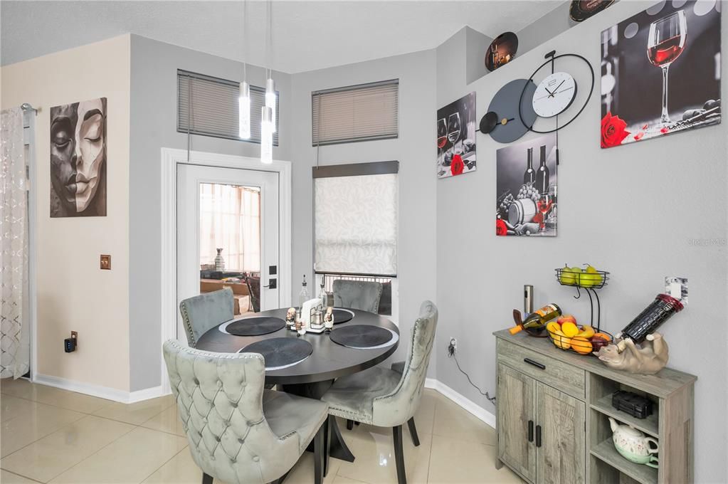 На продажу: $379,000 (3 спален, 2 ванн, 1790 Квадратных фут)