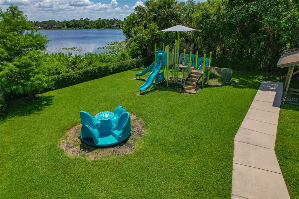 En Venta: $309,900 (3 camas, 3 baños, 1793 Pies cuadrados)