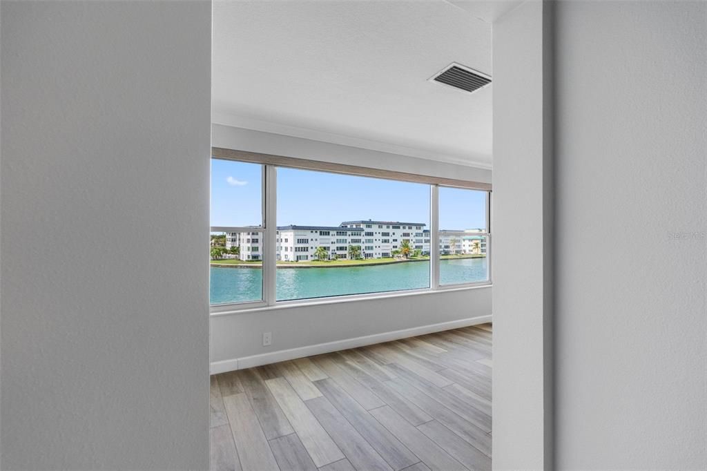 En Venta: $349,900 (2 camas, 2 baños, 1250 Pies cuadrados)