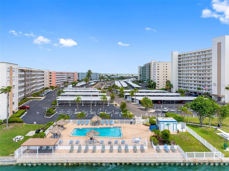En Venta: $349,900 (2 camas, 2 baños, 1250 Pies cuadrados)