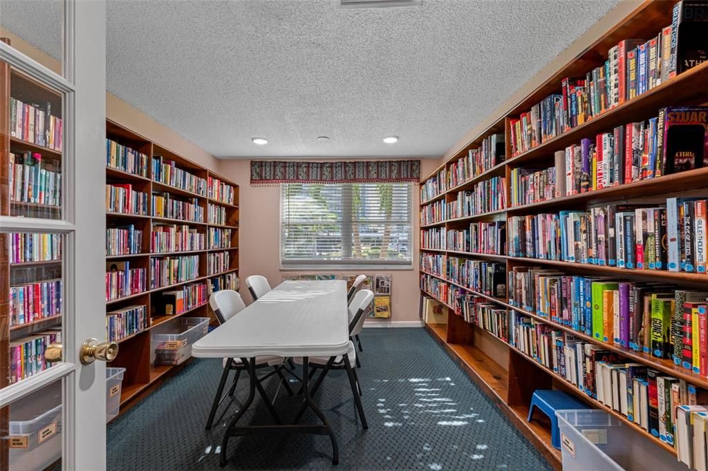 En Venta: $349,900 (2 camas, 2 baños, 1250 Pies cuadrados)