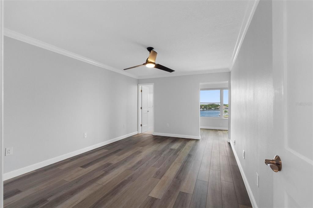 En Venta: $349,900 (2 camas, 2 baños, 1250 Pies cuadrados)