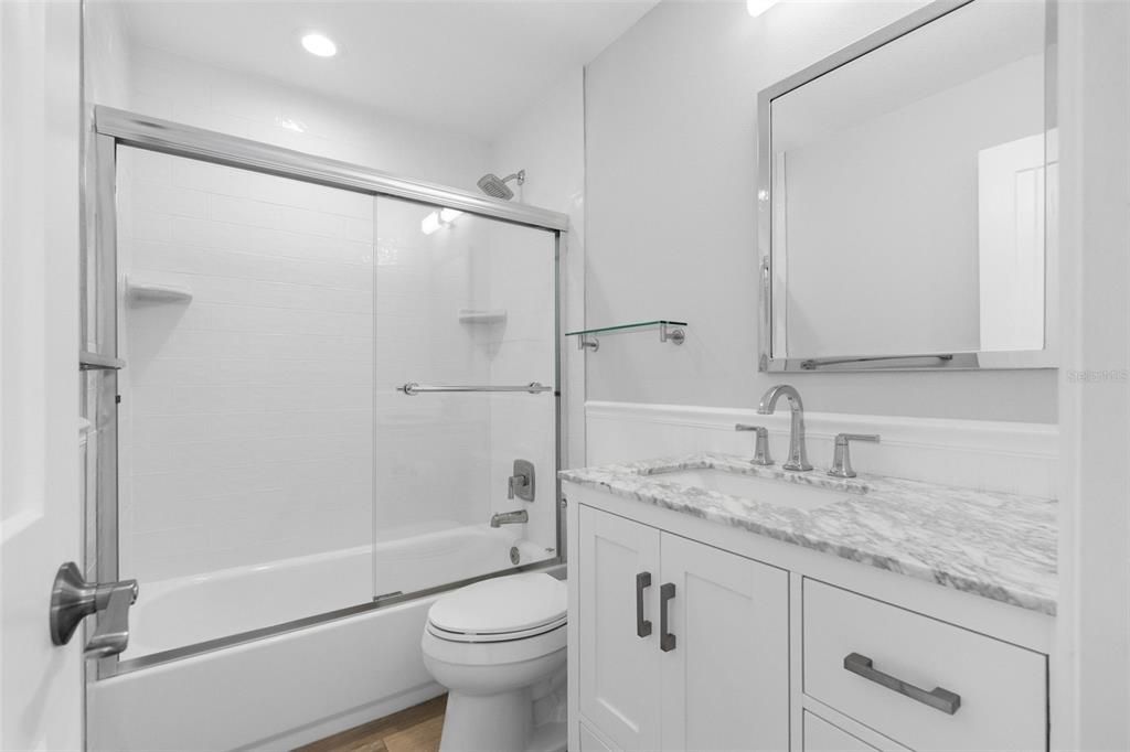 En Venta: $349,900 (2 camas, 2 baños, 1250 Pies cuadrados)