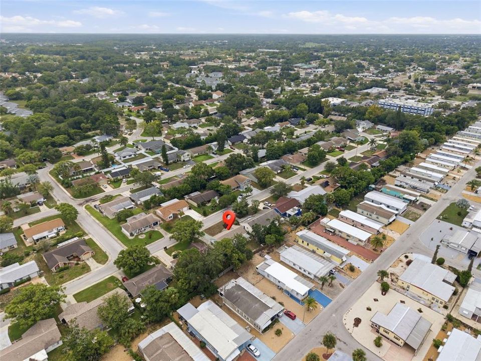 For Sale: $219,990 (2 beds, 1 baths, 1050 Square Feet)