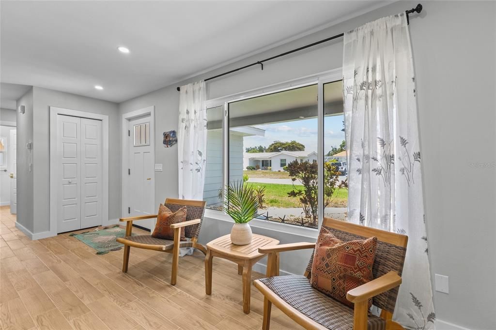 En Venta: $474,900 (3 camas, 2 baños, 1429 Pies cuadrados)