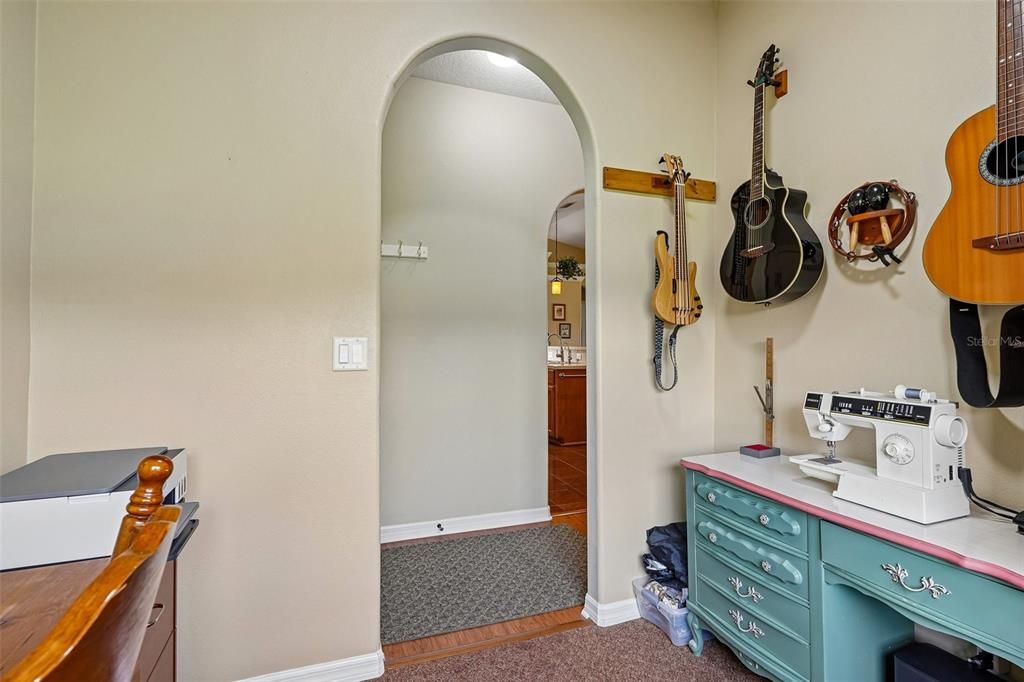 На продажу: $374,900 (2 спален, 2 ванн, 1538 Квадратных фут)