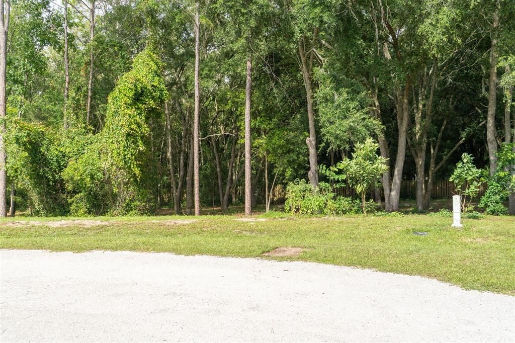 待售: $28,000 (0.50 acres)