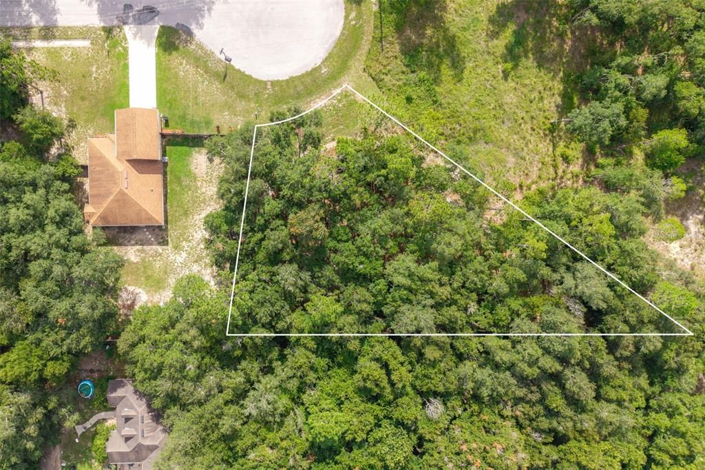 待售: $28,000 (0.50 acres)