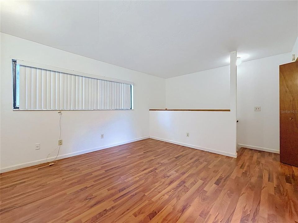 En Venta: $148,500 (2 camas, 2 baños, 975 Pies cuadrados)