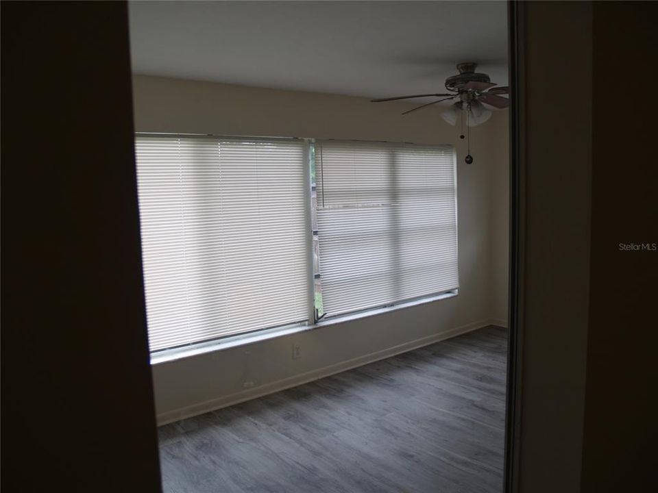 En Venta: $390,000 (4 camas, 0 baños, 2411 Pies cuadrados)