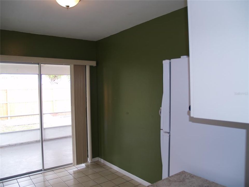 En Venta: $390,000 (4 camas, 0 baños, 2411 Pies cuadrados)