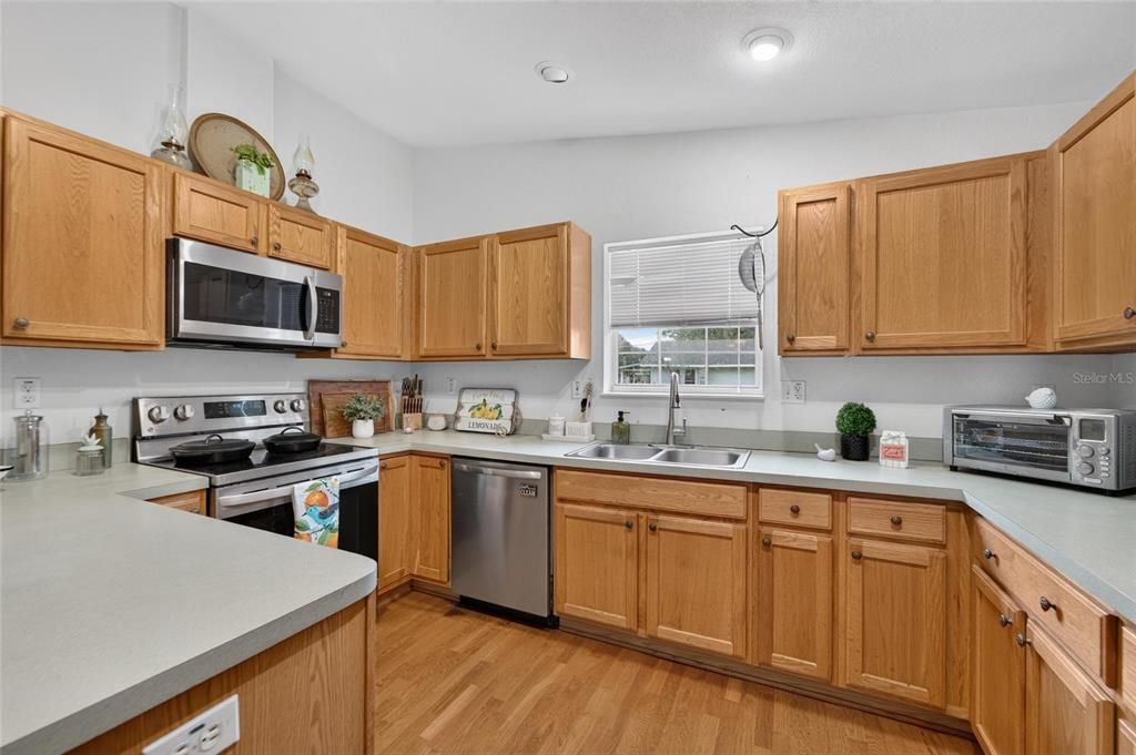En Venta: $279,990 (2 camas, 2 baños, 936 Pies cuadrados)