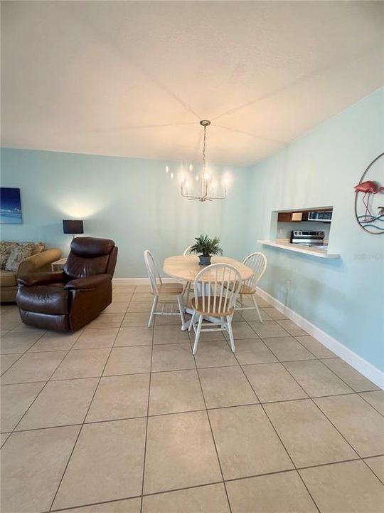 For Rent: $1,350 (2 beds, 2 baths, 1056 Square Feet)