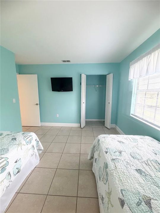 For Rent: $1,350 (2 beds, 2 baths, 1056 Square Feet)