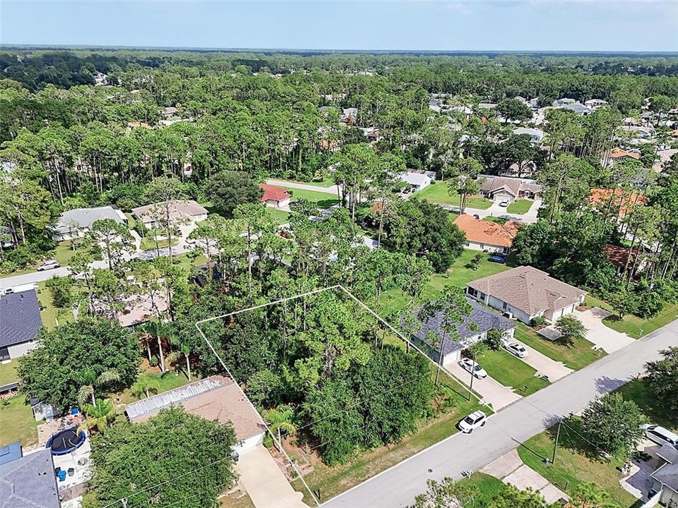 На продажу: $75,000 (0.23 acres)