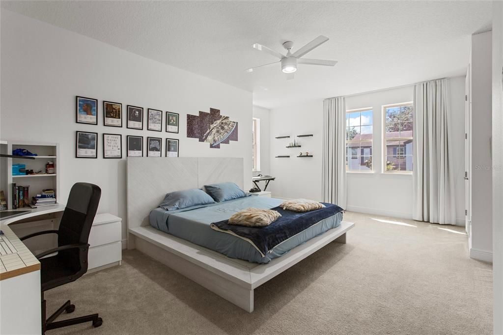 En Venta: $1,499,997 (6 camas, 4 baños, 4436 Pies cuadrados)