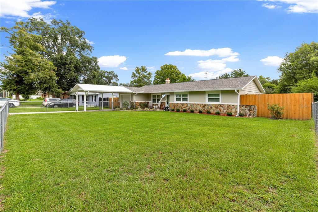For Sale: $274,900 (3 beds, 2 baths, 1123 Square Feet)