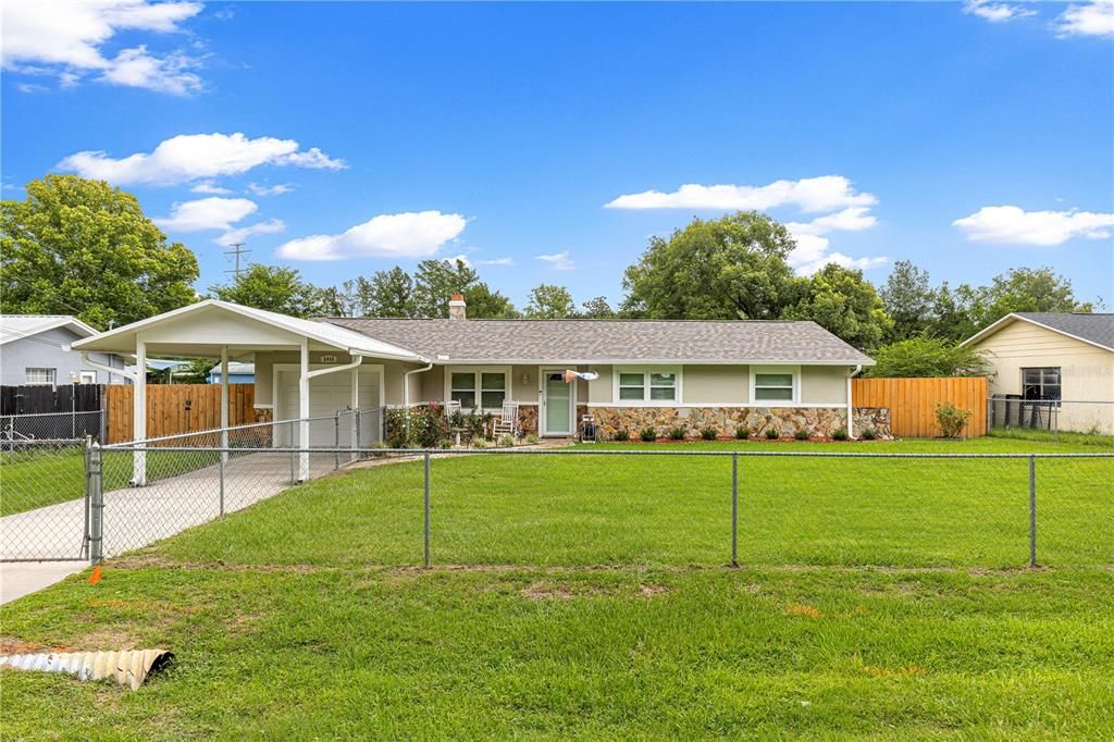 For Sale: $274,900 (3 beds, 2 baths, 1123 Square Feet)