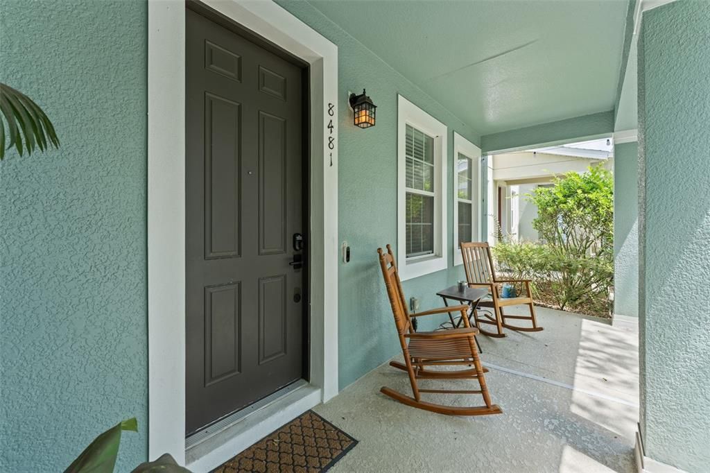 For Sale: $410,000 (3 beds, 2 baths, 1634 Square Feet)