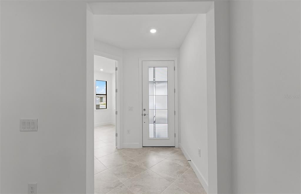 На продажу: $415,570 (2 спален, 2 ванн, 1448 Квадратных фут)
