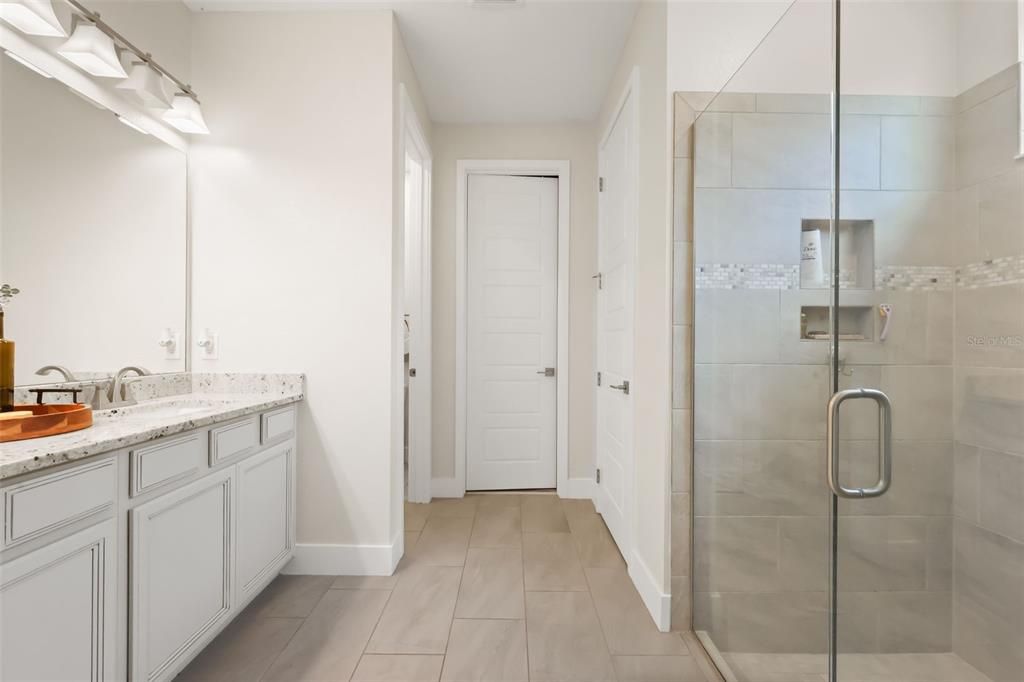 For Sale: $770,000 (4 beds, 3 baths, 2192 Square Feet)