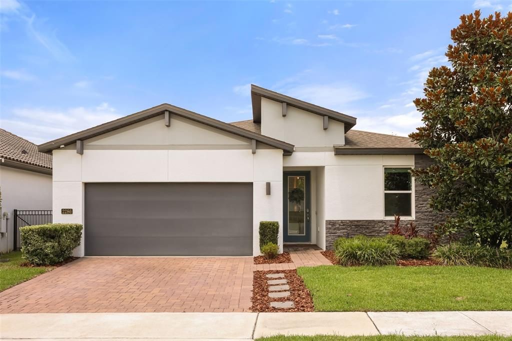 For Sale: $770,000 (4 beds, 3 baths, 2192 Square Feet)