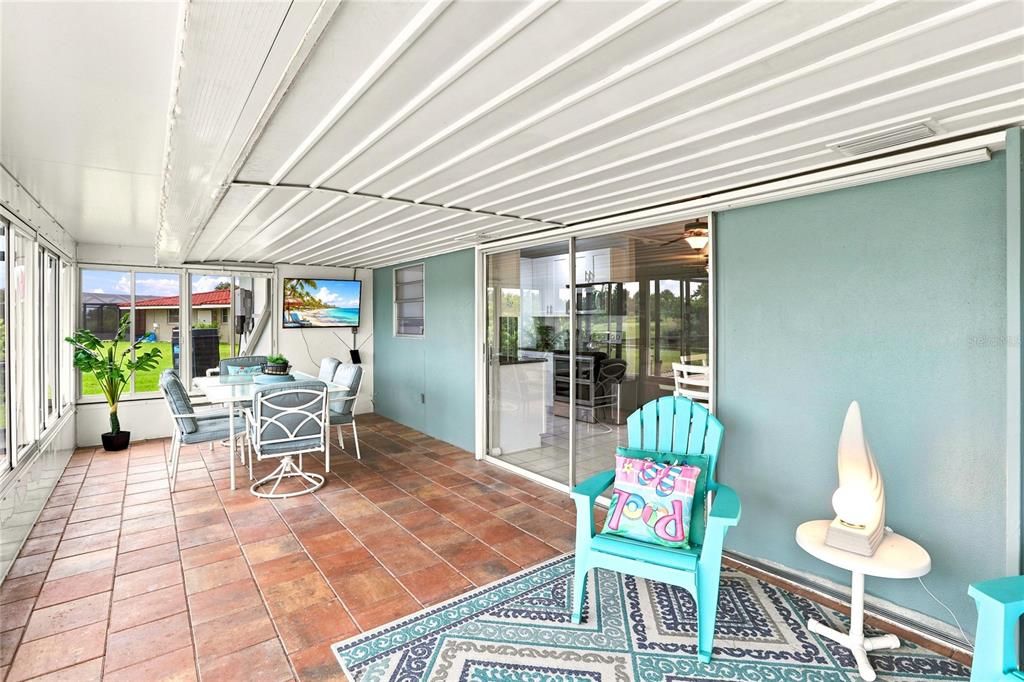 Activo con contrato: $324,900 (2 camas, 2 baños, 1134 Pies cuadrados)