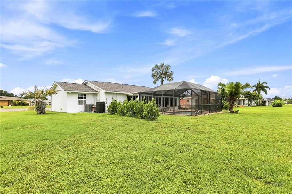 Activo con contrato: $324,900 (2 camas, 2 baños, 1134 Pies cuadrados)