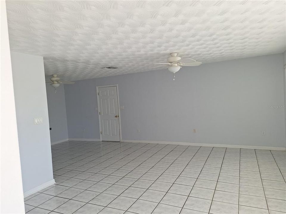 En Renta: $1,900 (3 camas, 2 baños, 1628 Pies cuadrados)