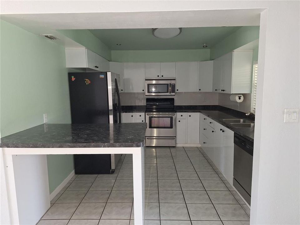 En Renta: $1,900 (3 camas, 2 baños, 1628 Pies cuadrados)