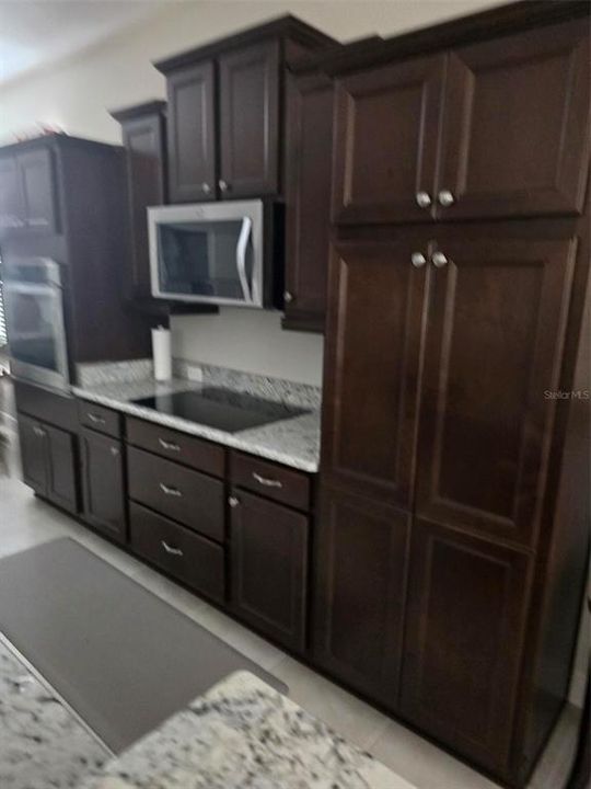 На продажу: $950,000 (3 спален, 2 ванн, 2192 Квадратных фут)
